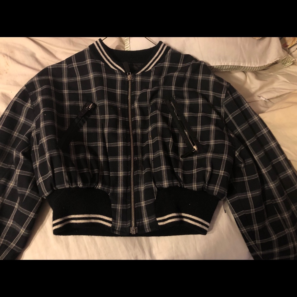 Cute and cozy vintage cropped jacket 💖